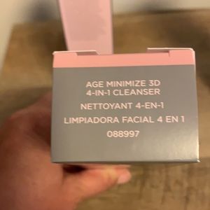 Mary Kay 3D 4-in-1 facial cleanser (normal to dry)